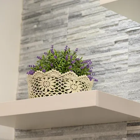 Luxury Center サレルノ