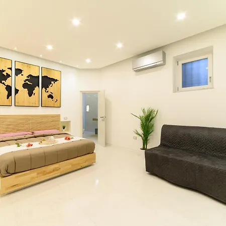 Luxury Center サレルノ