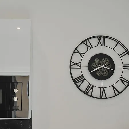 Luxury Center * サレルノ