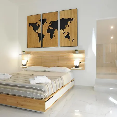 Luxury Center アパート サレルノ