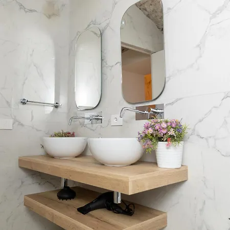 Luxury Center サレルノ