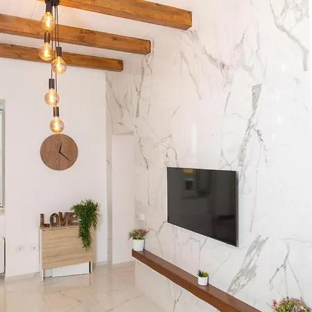 アパート Luxury Center *