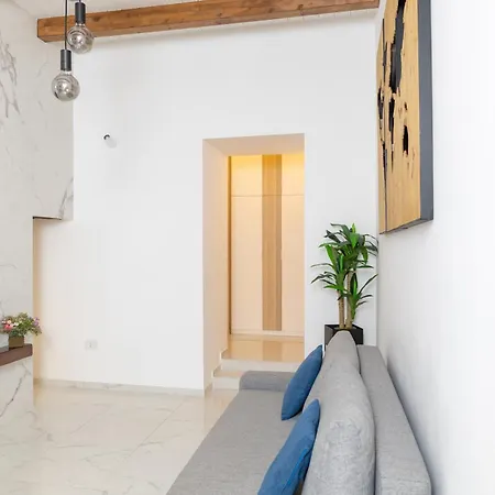 Apartment Luxury Center *
